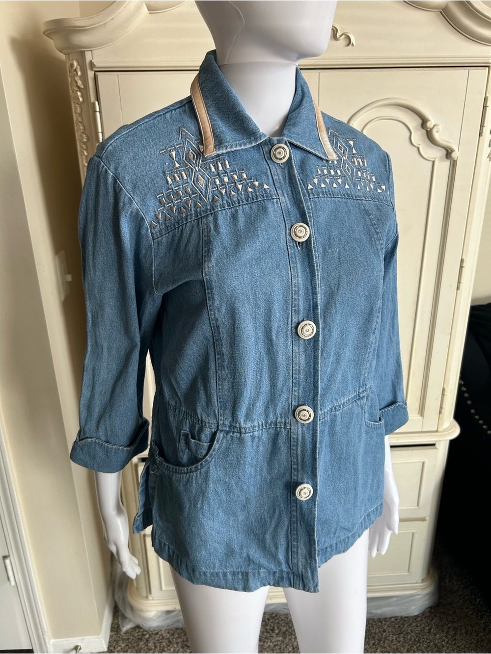 Women's Light Blue Denim Embroidered Button-Front Jacket